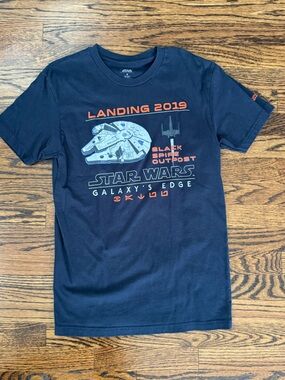 Men’s Disney World Star Wars Galaxy’s Edge opening day Passholder tee shirt